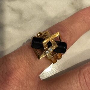 Women’s Gold tone and Black Geometric Fashion Ring
